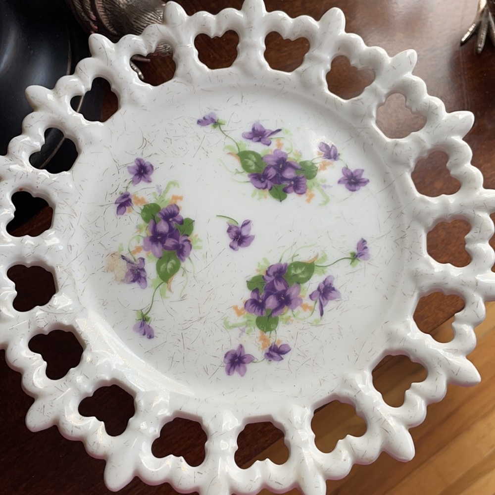 Norcrest Sweet Violet small one tier cake stand - Picture 5 of 8